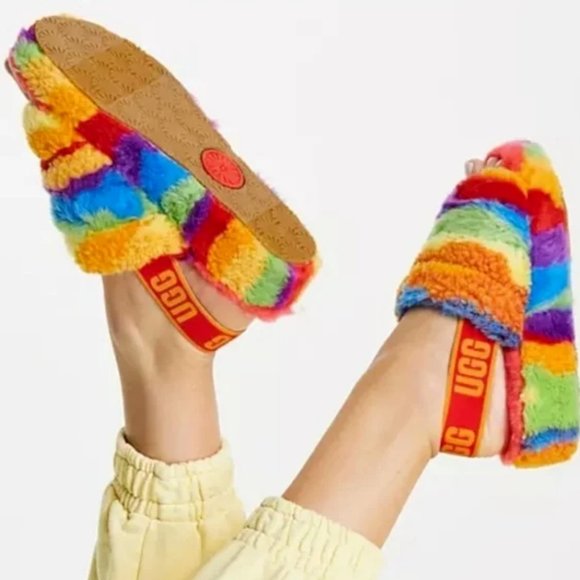 UGG Pride Fluff Yeah Slide - Picture 9 of 11